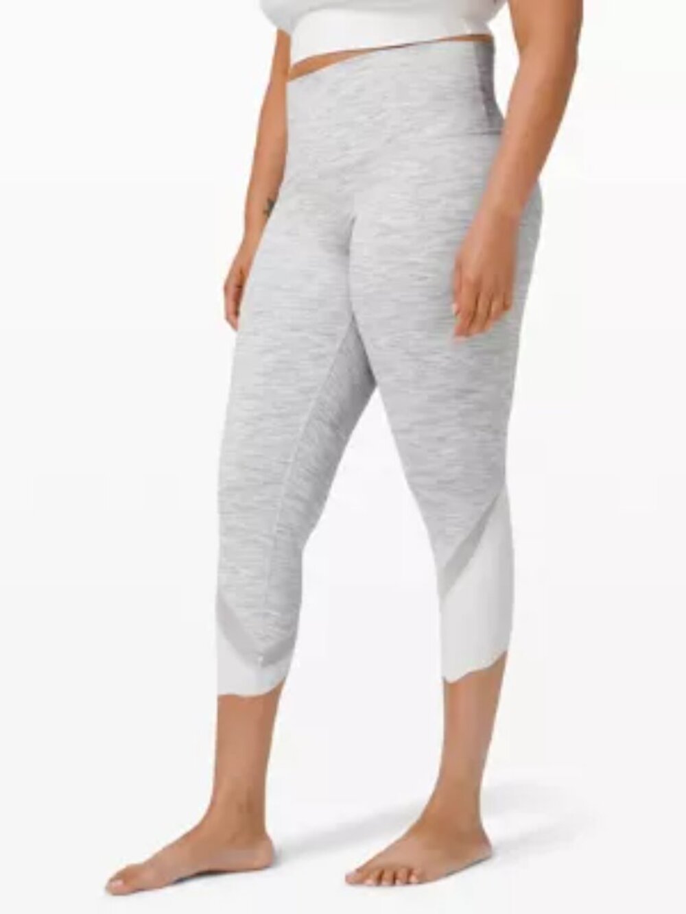 🔥 Lululemon Wunder Under Scalloped Hem Crop 23" Size 10 Gray
